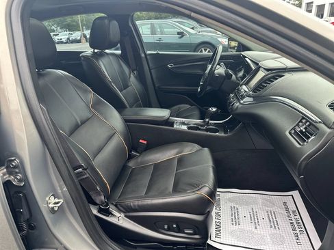Used 2017 Chevrolet Impala Premier w/ Enhanced Convenience Package FWD image 22