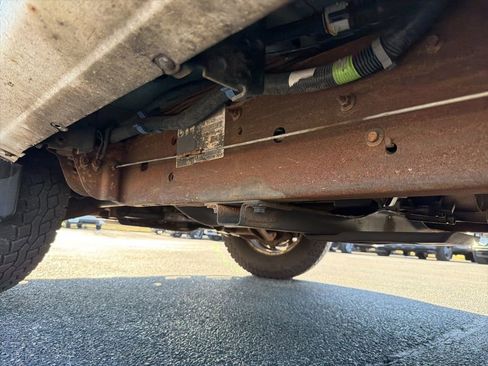 Used 2004 Chevrolet Silverado 2500 LT w/ Skid Plate Package image 26