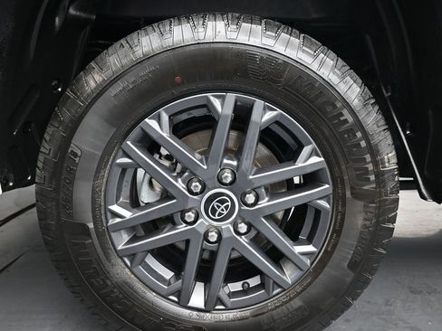 Used 2023 Toyota Tundra SR5 w/ SR5 Convenience Package image 10