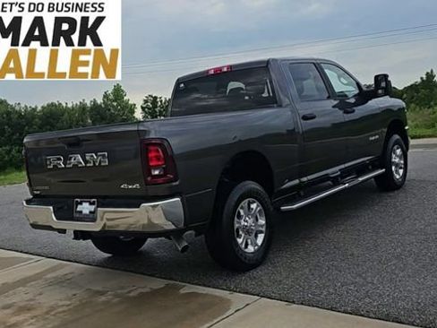 Used 2025 RAM 2500 Big Horn AWD/4WD image 8