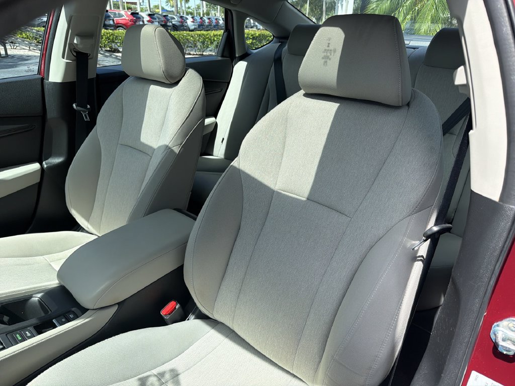 Certified 2024 Honda Accord EX image 36
