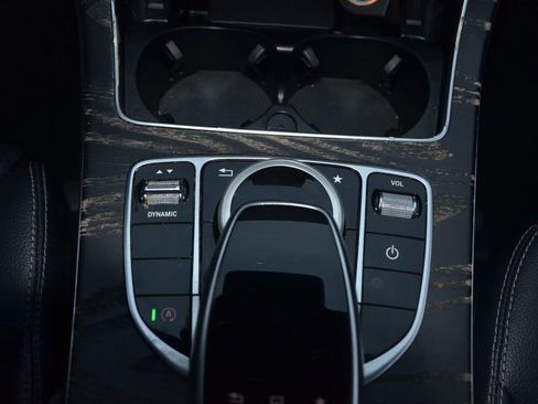 Used 2016 Mercedes-Benz C 300 Sedan w/ Premium 1 Package image 23