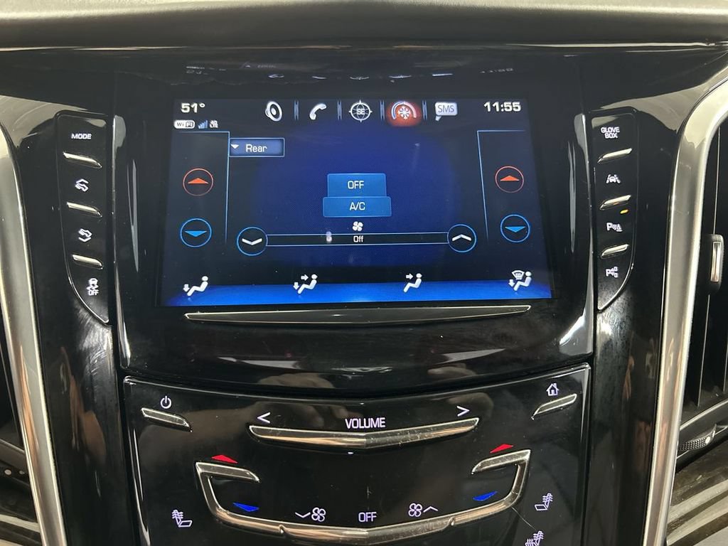 Used 2020 Cadillac Escalade Platinum AWD/4WD image 13