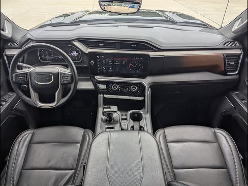 Used 2024 GMC Sierra 1500 Denali w/ Technology Package AWD/4WD image 20