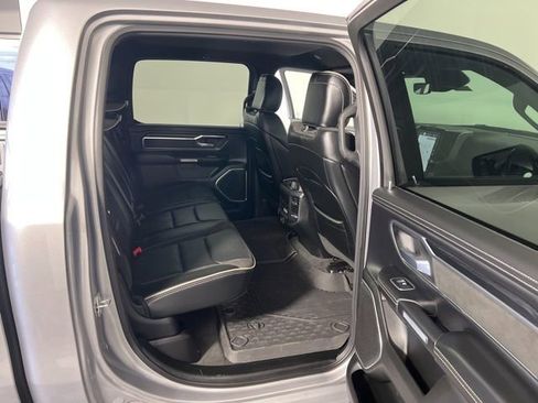 Used 2023 RAM 1500 Laramie AWD/4WD image 32