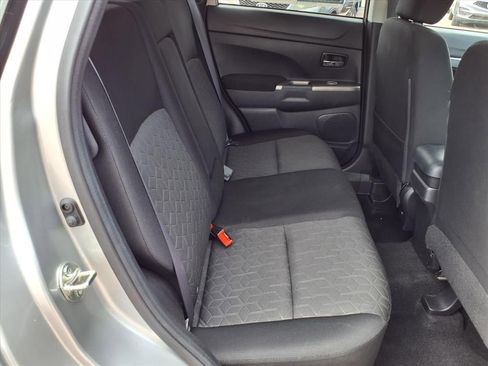 Used 2020 Mitsubishi Outlander Sport SE image 11