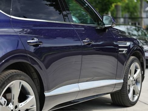 Used 2024 Genesis GV80 3.5T Advanced AWD/4WD image 8