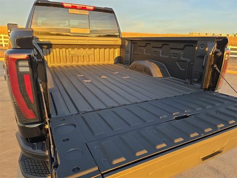 New 2026 GMC Sierra 2500 AT4 w/ AT4 Premium Plus Package image 12