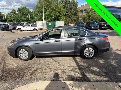 Used 2012 Honda Accord LX image 3