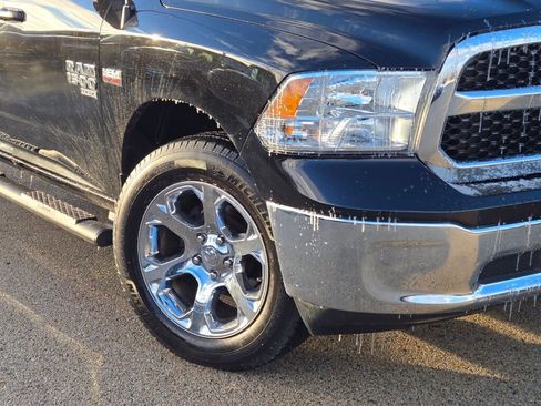 Used 2020 RAM 1500 Classic SLT image 4