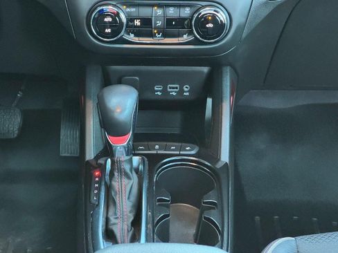 Used 2022 Chevrolet TrailBlazer RS w/ Sun and Liftgate Package image 15