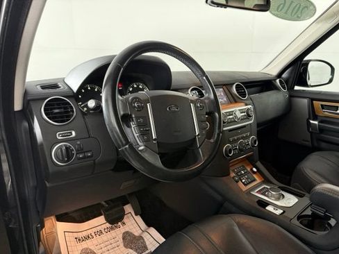 Used 2016 Land Rover LR4 HSE AWD/4WD image 4