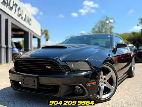 Used 2013 Ford Mustang GT Premium RWD image 9