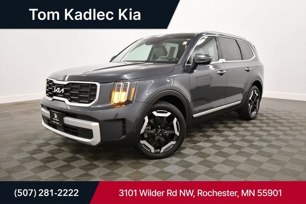 Certified 2024 Kia Telluride S w/ S Sunroof Package AWD/4WD image 1