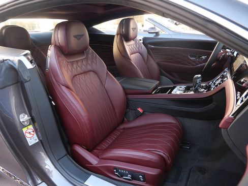 Used 2024 Bentley Continental GT Azure AWD/4WD image 21