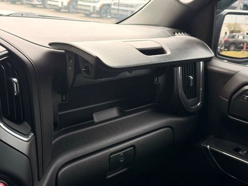 Used 2020 GMC Sierra 1500 AT4 w/ AT4 Premium Package image 18