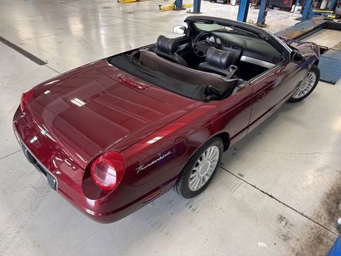 Used 2004 Ford Thunderbird RWD image 18