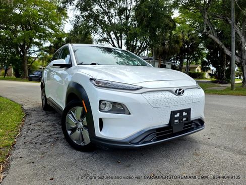 Used 2021 Hyundai Kona Ultimate FWD image 21