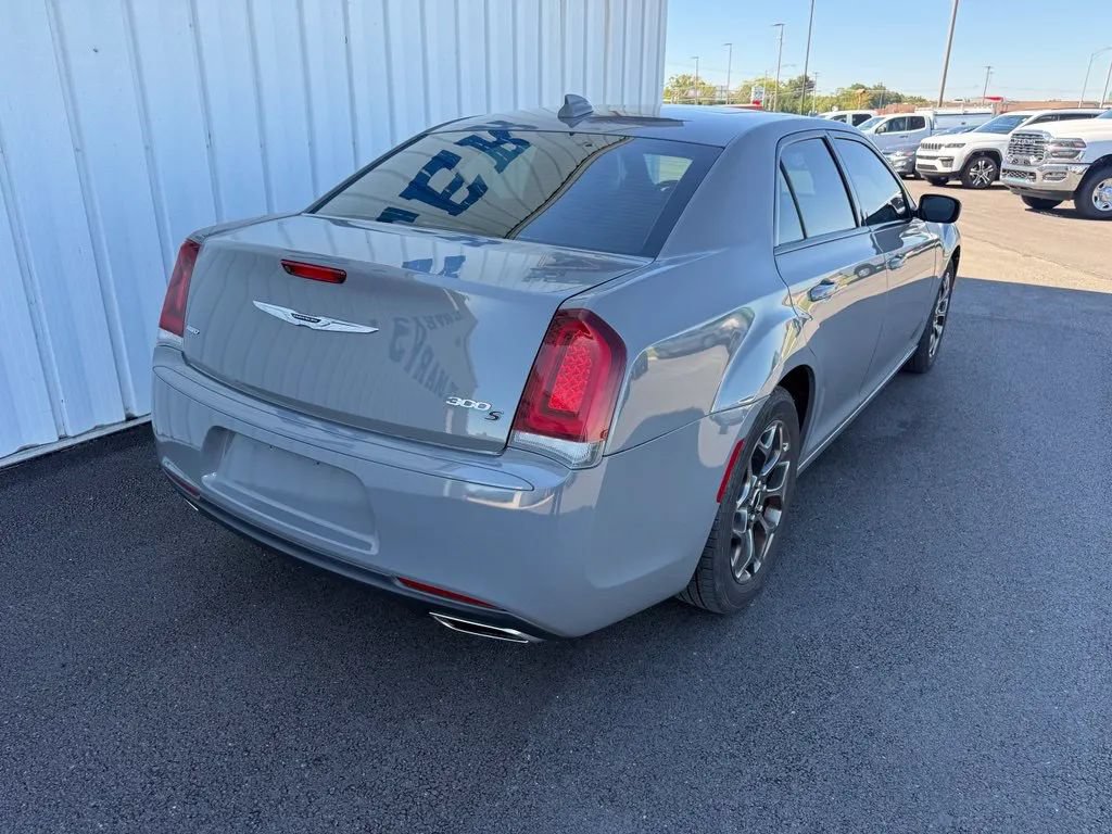 Used 2017 Chrysler 300 S AWD/4WD image 8