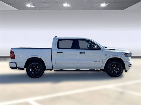 New 2026 RAM 1500 4x4 Crew Cab image 7