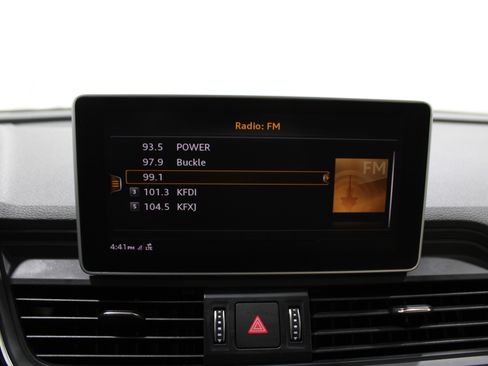 Used 2018 Audi Q5 2.0T Premium Plus w/ Premium Plus Package image 14