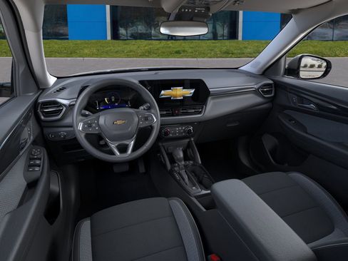 New 2026 Chevrolet TrailBlazer LT image 3