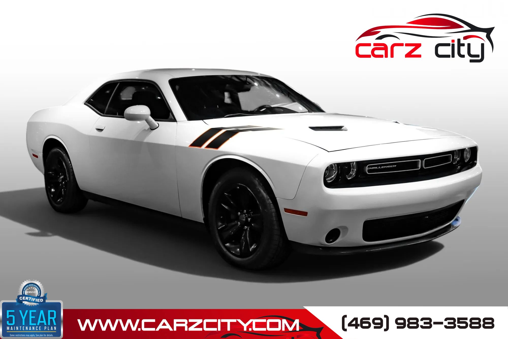 Used 2016 Dodge Challenger SXT RWD image 1