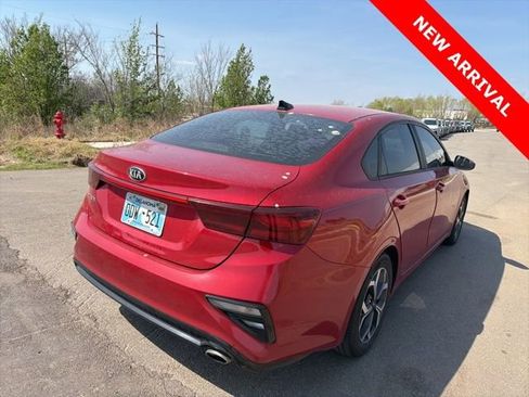 Used 2019 Kia Forte LXS image 3