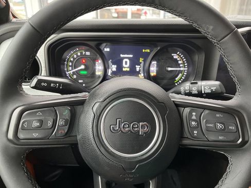 Used 2025 Jeep Wrangler Sport S 4xe w/ Convenience Group image 30