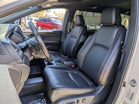 Used 2025 Honda Odyssey Sport-L image 23