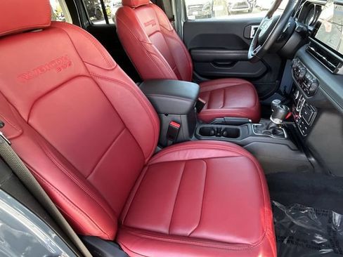 Used 2024 Jeep Wrangler Unlimited Rubicon 392 AWD/4WD image 11