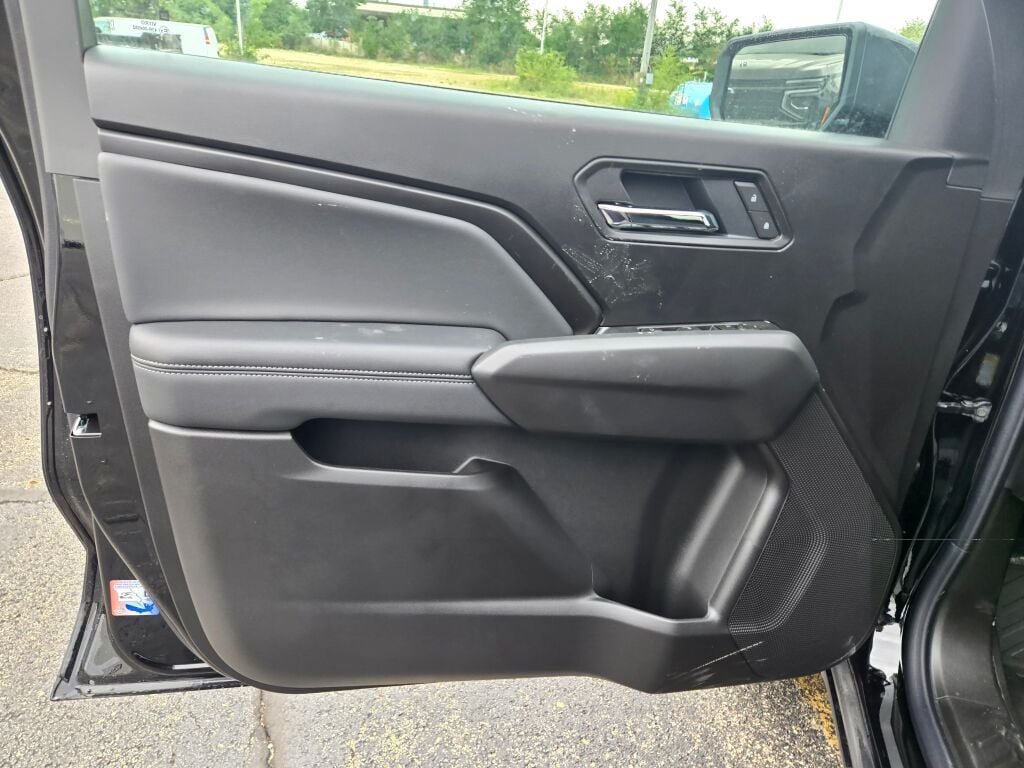 New 2026 Chevrolet Colorado LT w/ LT Convenience Package AWD/4WD image 19