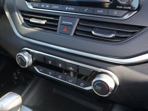 Used 2023 Nissan Altima 2.5 S image 11