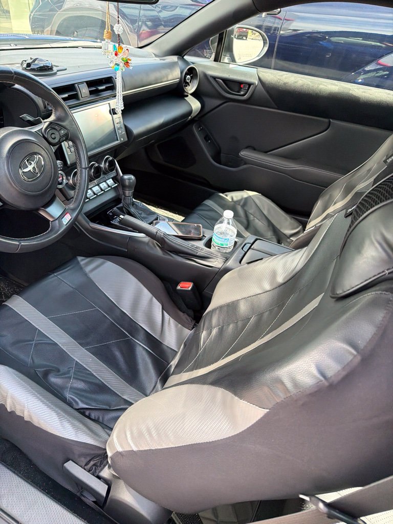 Used 2025 Toyota GR86 Premium w/ Performance Package RWD image 7