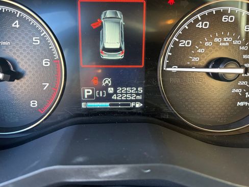 Used 2020 Subaru Forester Base w/ Alloy Wheel Package image 16