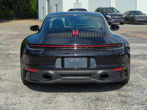 Used 2022 Porsche 911 Carrera image 6