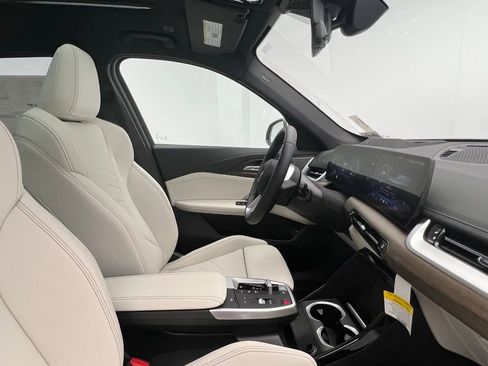 New 2026 BMW X1 xDrive28i w/ Technology Package AWD/4WD image 6