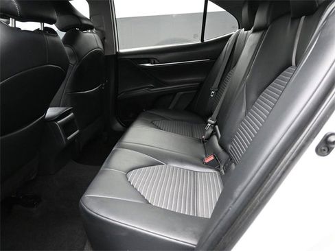 Used 2023 Toyota Camry SE image 25