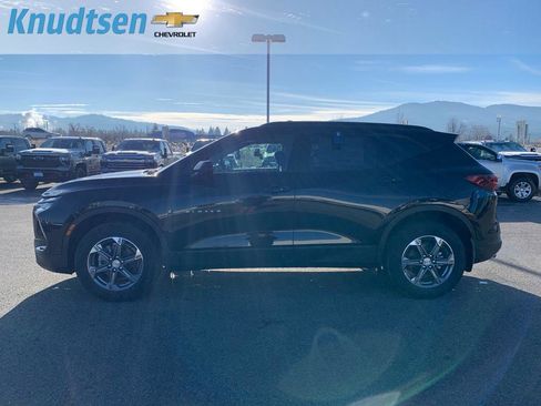 New 2026 Chevrolet Blazer LT w/ Convenience Package AWD/4WD image 4