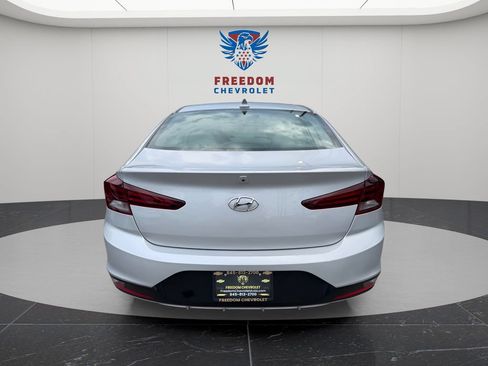 Used 2020 Hyundai Elantra SEL FWD image 6