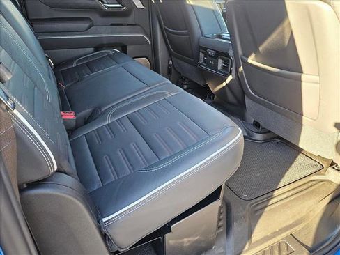 Certified 2024 GMC Sierra 1500 AT4X image 18