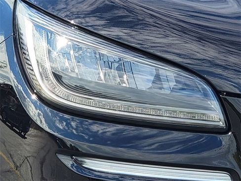 Certified 2022 Lincoln Corsair AWD w/ Equipment Group 101A image 16