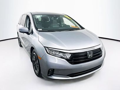 Used 2024 Honda Odyssey Elite