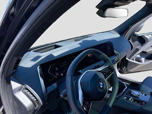 Certified 2025 BMW X3 xDrive30i image 12