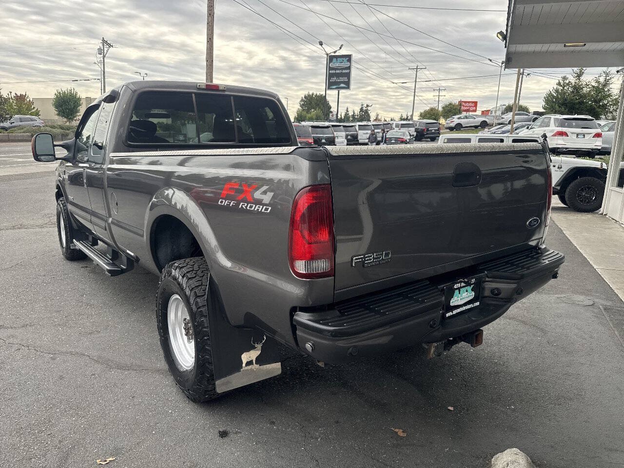 Used 2004 Ford F350 XLT AWD/4WD image 4