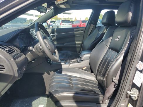 Used 2023 Chrysler 300 S image 24