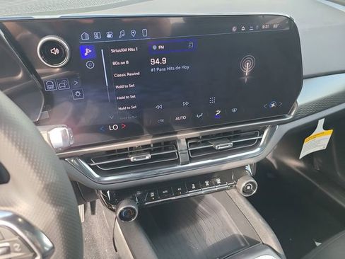 New 2026 Chevrolet Equinox EV LT image 29