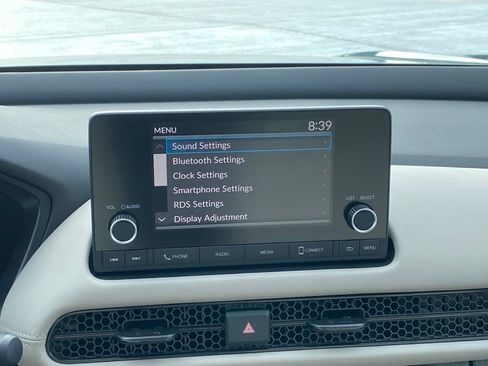 Certified 2024 Honda HR-V LX image 17