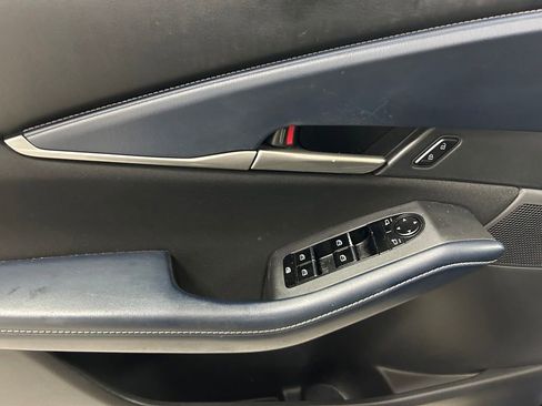 Used 2020 MAZDA CX-30 FWD image 17