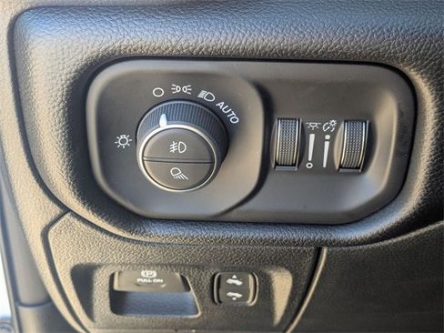 New 2026 RAM 1500 Laramie w/ Night Edition image 16